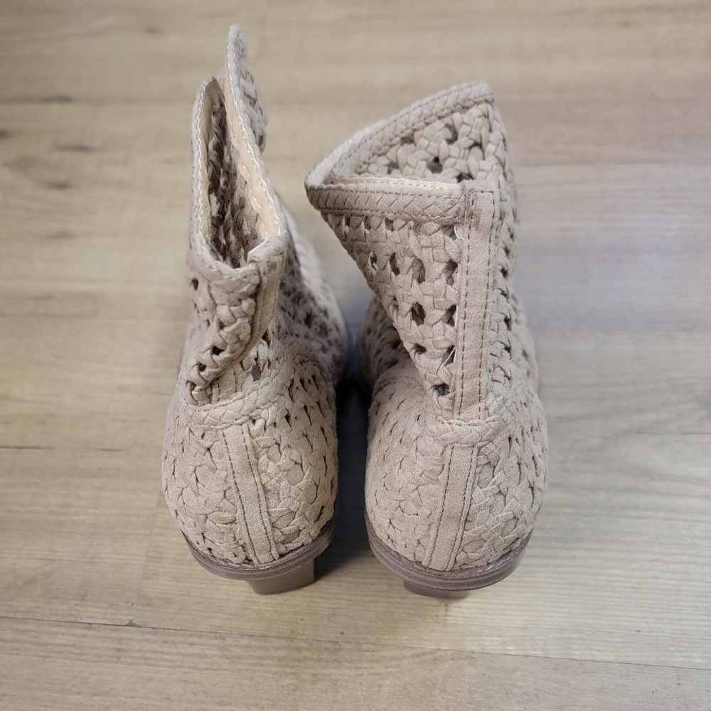 Jessica Simpson Lukkah Ankle Boots - Picture 10 of 12